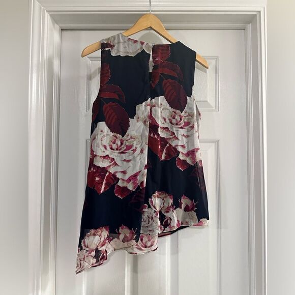 Dress Barn Floral Embellished Tank asymmetrical size medium - Picture 2 of 4